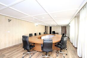OYO 12767 Hotel Grand Chinar