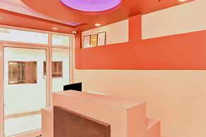 OYO 28054 Hotel Suraj Villa