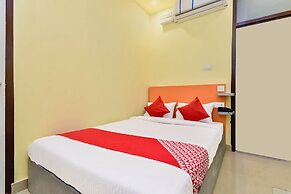 OYO 28054 Hotel Suraj Villa