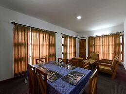 OYO Home 15642 Luxurious 2BHK