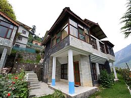 OYO Home 15642 Luxurious 2BHK