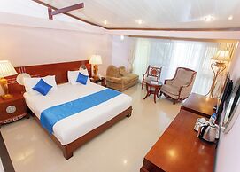 Lewi Resort and Spa