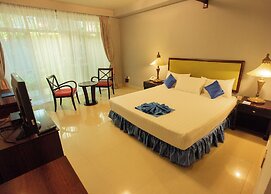 Lewi Resort and Spa