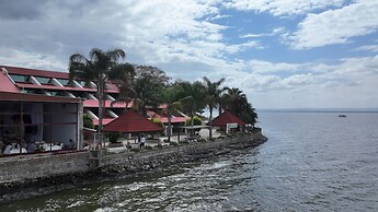 Lewi Resort and Spa