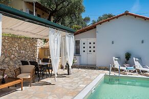 Alkinoi Seaview Villa with private Pool by Konnect, Nisaki