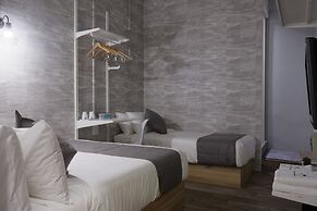 Q Loft Hotels@Bedok
