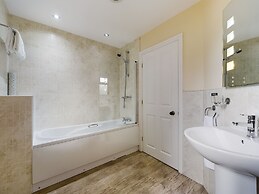 Crow How Country Guest House