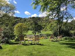 Crow How Country Guest House