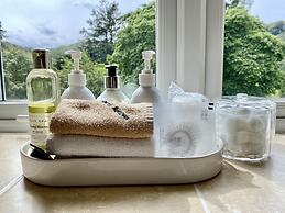 Crow How Country Guest House