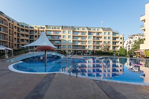 Large Studio in Polo Resort