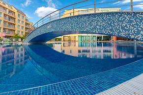 Large Studio in Polo Resort