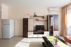 Beachfront Studio in Rich Beach