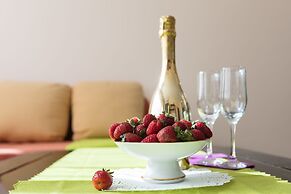 Beachfront Studio in Rich Beach