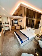 Triada Hotel Karakoy