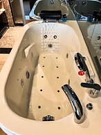 Triada Hotel Karakoy