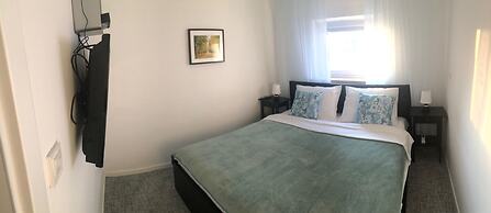 Oval Main Square Apartment