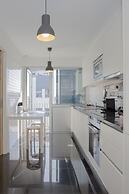 Liiiving - Bright Light Apartment