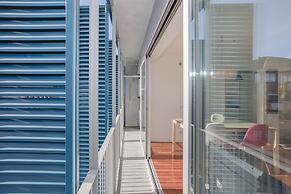 Liiiving - Bright Light Apartment