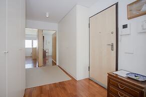 Liiiving - Bright Light Apartment