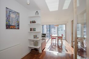 Liiiving - Bright Light Apartment