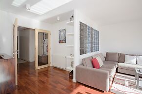 Liiiving - Bright Light Apartment