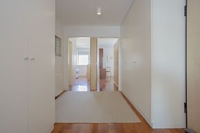 Liiiving - Bright Light Apartment