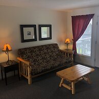 Harbor's Edge Motel