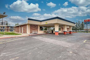 Econo Lodge Neenah