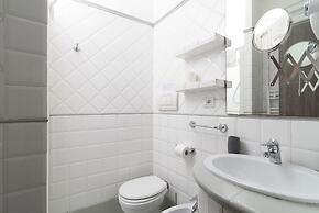 White Caesar Guesthouse