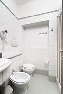 White Caesar Guesthouse