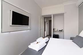 White Caesar Guesthouse