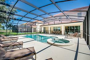 H6112 Beautiful 14 Bedroom 11 Bathroom Resoret