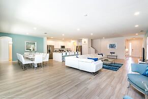 H6112 Beautiful 14 Bedroom 11 Bathroom Resoret