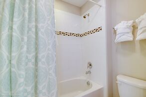 H5294 Ultimate 6 Bedroom 5 Bathroom Home With Pool