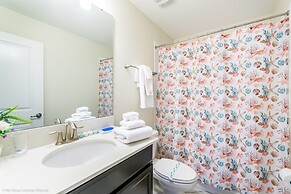 H1672brand new Amazing 8 Bedroom 5 Bathroom Resort