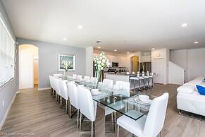 H6140 Beautiful Brand new 14 Bedroom 11 Bathrrom