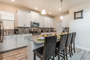 H5424 Ultimate 5 Bedroom 5 Bathroom Luxury Villa