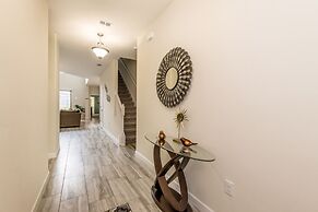 H5424 Ultimate 5 Bedroom 5 Bathroom Luxury Villa