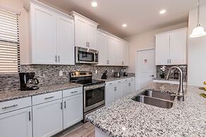 H5424 Ultimate 5 Bedroom 5 Bathroom Luxury Villa