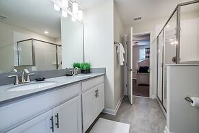 H1675 Brand new Luxury 8 Bedroom 5 Bathroom Villa