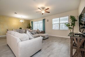 H1675 Brand new Luxury 8 Bedroom 5 Bathroom Villa