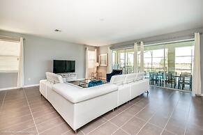 H9063 Brand New 9b6.5b Poolvilla Minutes to Disney