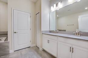 H1584 Brand new 8 Bedroom 5 Bathroom Villa