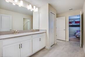 H1584 Brand new 8 Bedroom 5 Bathroom Villa