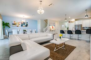 H1584 Brand new 8 Bedroom 5 Bathroom Villa