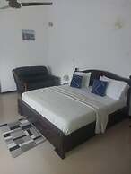 LaRosa Executive Guest House