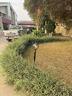 LaRosa Executive Guest House