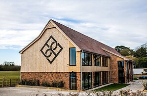Baraset Barn