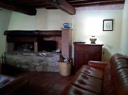 Borgo Due Case