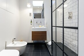 Hampstead Enjoy the Exclusive Atmosphere